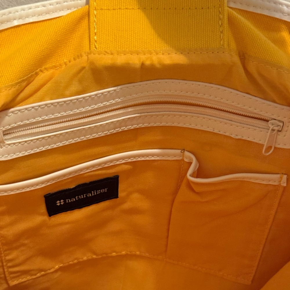 NWTs Naturalizer Canvas tote. - Picture 10 of 14